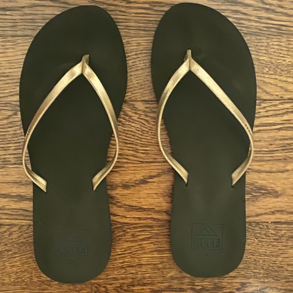 Reef Shoes - Reef Bliss Nites Gold Espresso Flip Flop Sandals